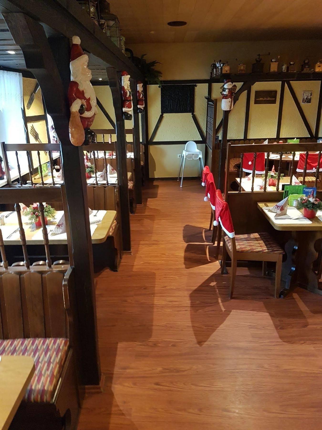 Hotel-Restaurant Zum Knurrhahn 沃斯拉普 外观 照片